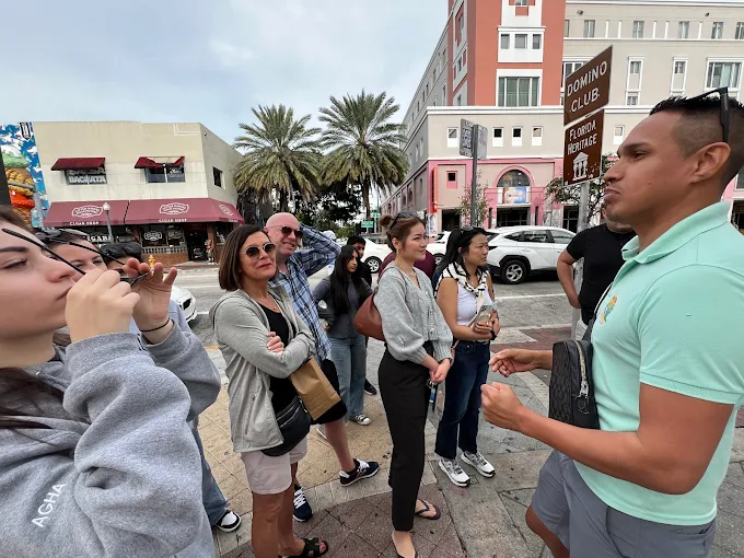 Licensed Tour Guide giving explanaitions
